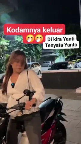 Langsung Kluar khodam 🤭🤭 lucu ngakak  #fyp #lucu_ngakak #ngakak #lucu #fyppppppppppppppppppppppp 