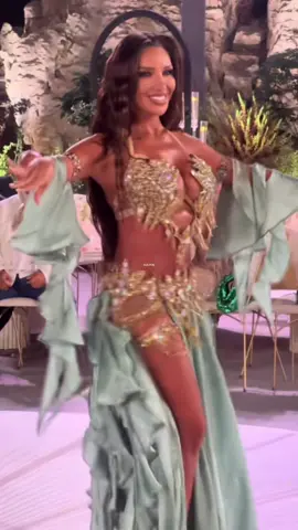 You want to see the Lambada!!             I will show you the Lambada!😎                                          #дядяалик #dance #lambada #funny  #foryou 