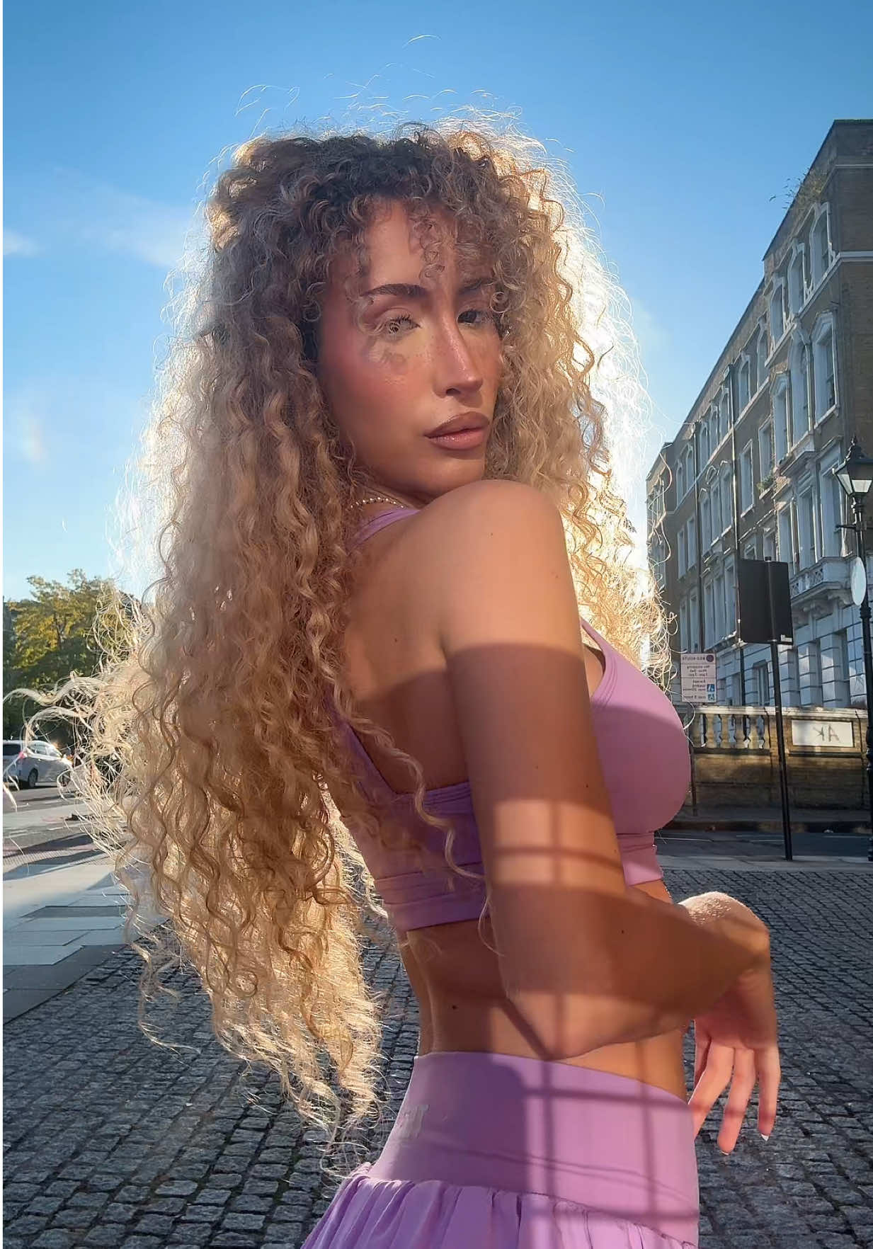 Hi💜 #curlyhair #viral #trend #blowthisupforme 