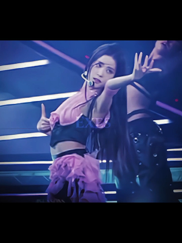 This sound + Jisoo = PERFECTION 💯 #jisoo_sooyaa #jisoo #jisooedit #fypツ #paratii 