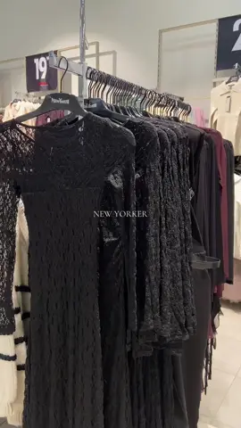 #newyorker#dresses#viral#black#fyp 