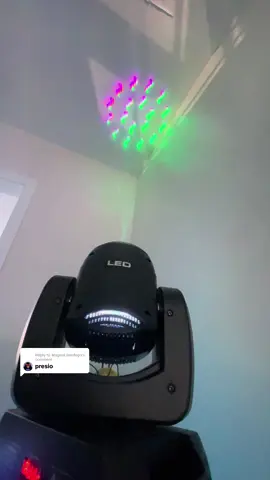 Replying to @Magnol Berdugo led beam 150watts lo mejor para tus fiestas #tiktoklive #iphone17 #livehighlights #mobiledj #partylights 