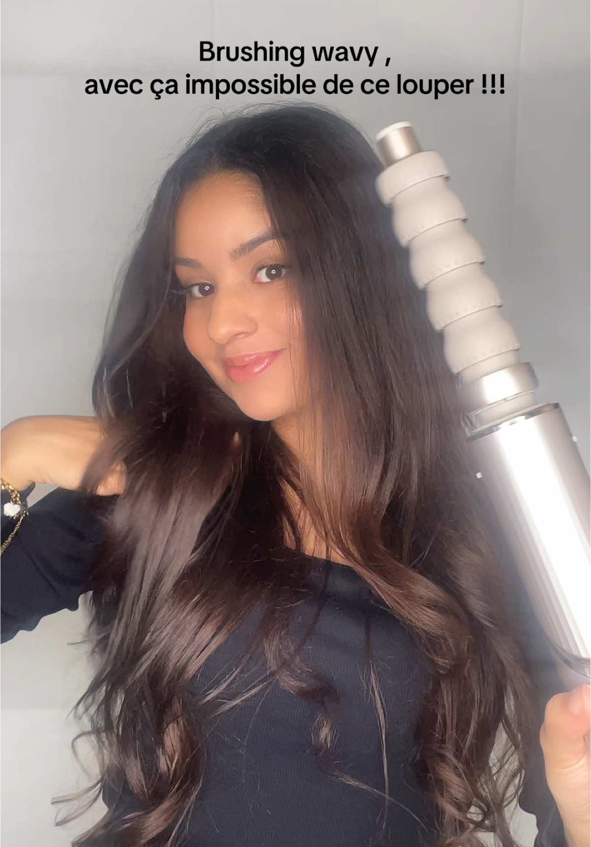 Merci Shark 💨🙃 #brushing #sharkflexstyle #wavy #hairstyle 