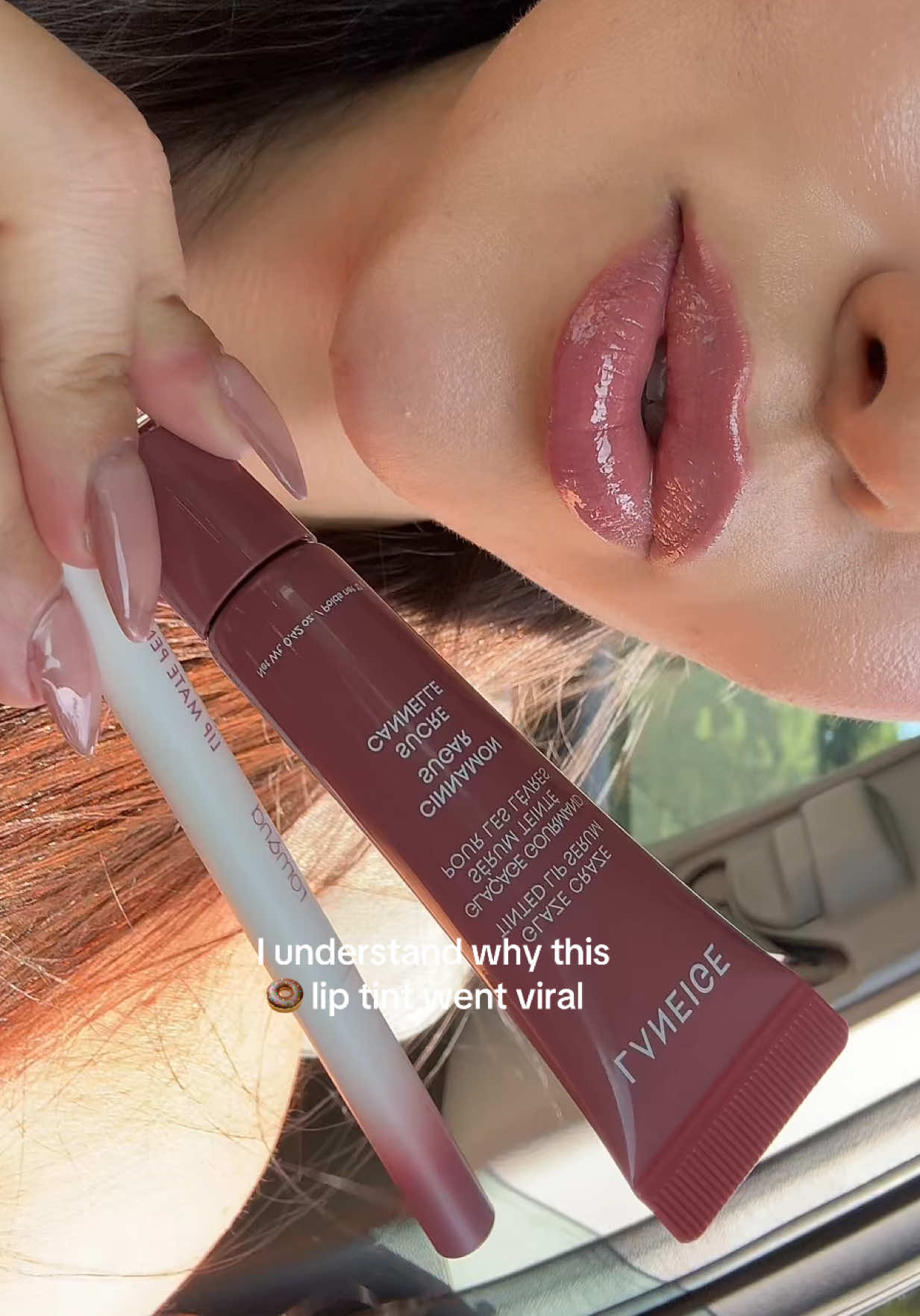 Lip tint by @laneige_us in the shade CINNAMOM SUGAR and liner @Rom&nd US from their lip trio kit in the shade SWEET FIG 🍩🫦 #laneiege #falllipcombos #lipcombo #liptutorial #fallmakeup 