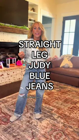 These jeans have converted me to a straight leg jean girlie. They’re SO GOOD and sizes are already selling out so hurryyyy🫠🫠 #jeans #denim #judyblue #90sthrowback #tiktokshopcreatorpicks 