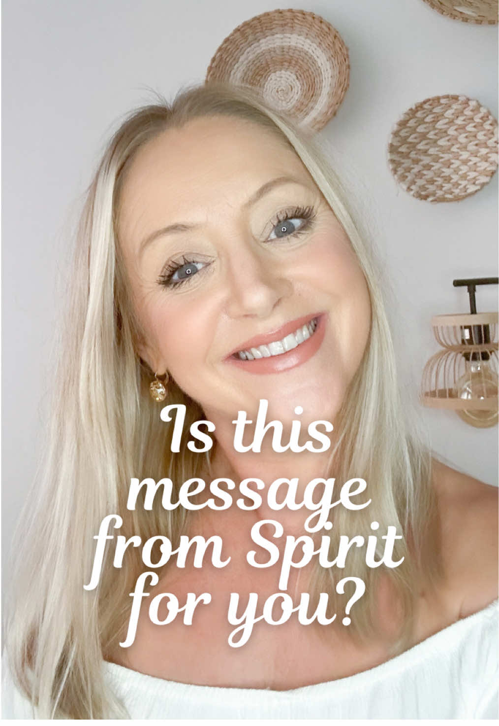 This evenings message is from a really wonderful lady who had Alzheimer’s or Dementia, she is looking to get a message to someone who understands the name of Jane 💜🙏🏻  #spirit #medium #spiritmessages #psychicmedium #spiritualmedium