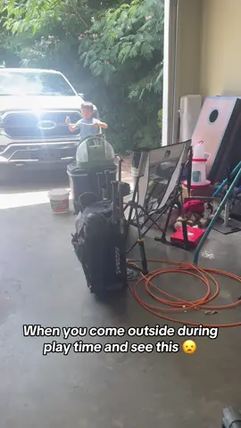 Bro needs to be on animal planet 😦 @Barstool Outdoors (via:benkroeger/ig) 