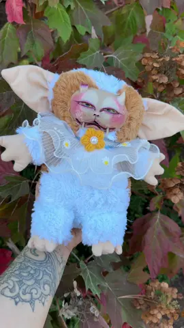 i’m kind of obsessed with making polymer clay creatures now so expect a lot more!#customplush #polymerclayideas #diygiftideas #creatorsearchinsights 