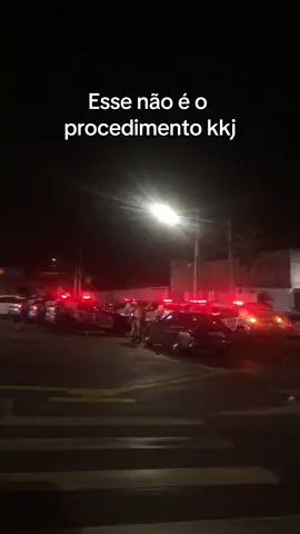 Deu ruim pra tropinha…😂 #goiania #automotivo #postoshell #viatura #rincon 
