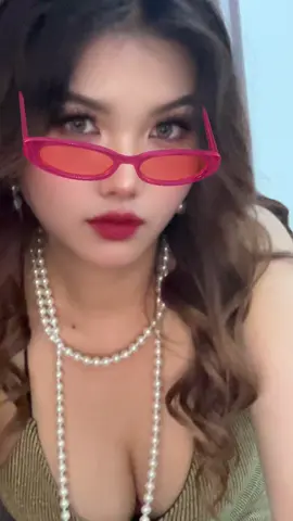 HAHAHADAKOG TIYAN 