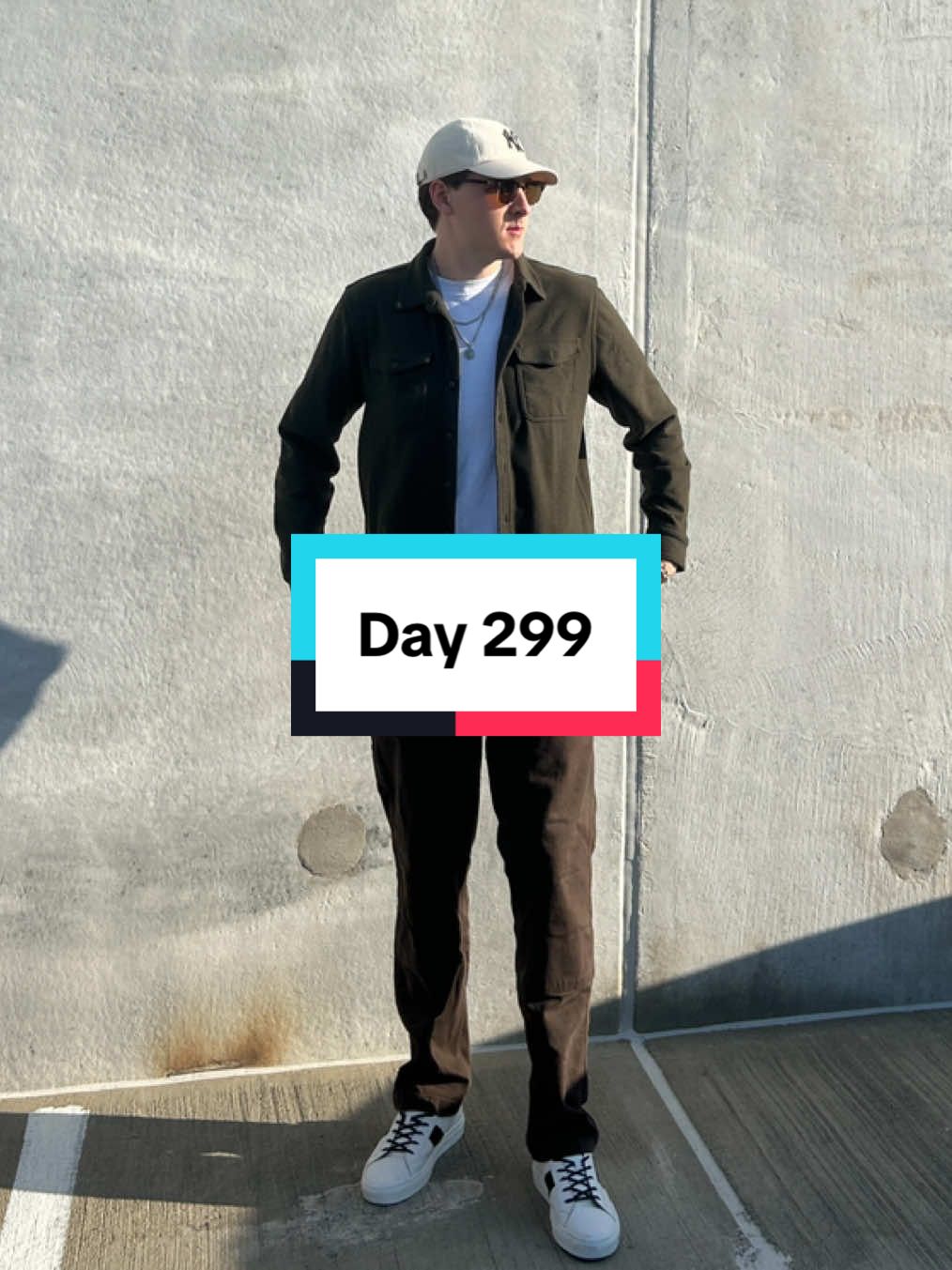 Day 299, we need to find baggy carpenter pants ASAP #mensfashion #menstyle #mensoutfit #OOTD #outfit 