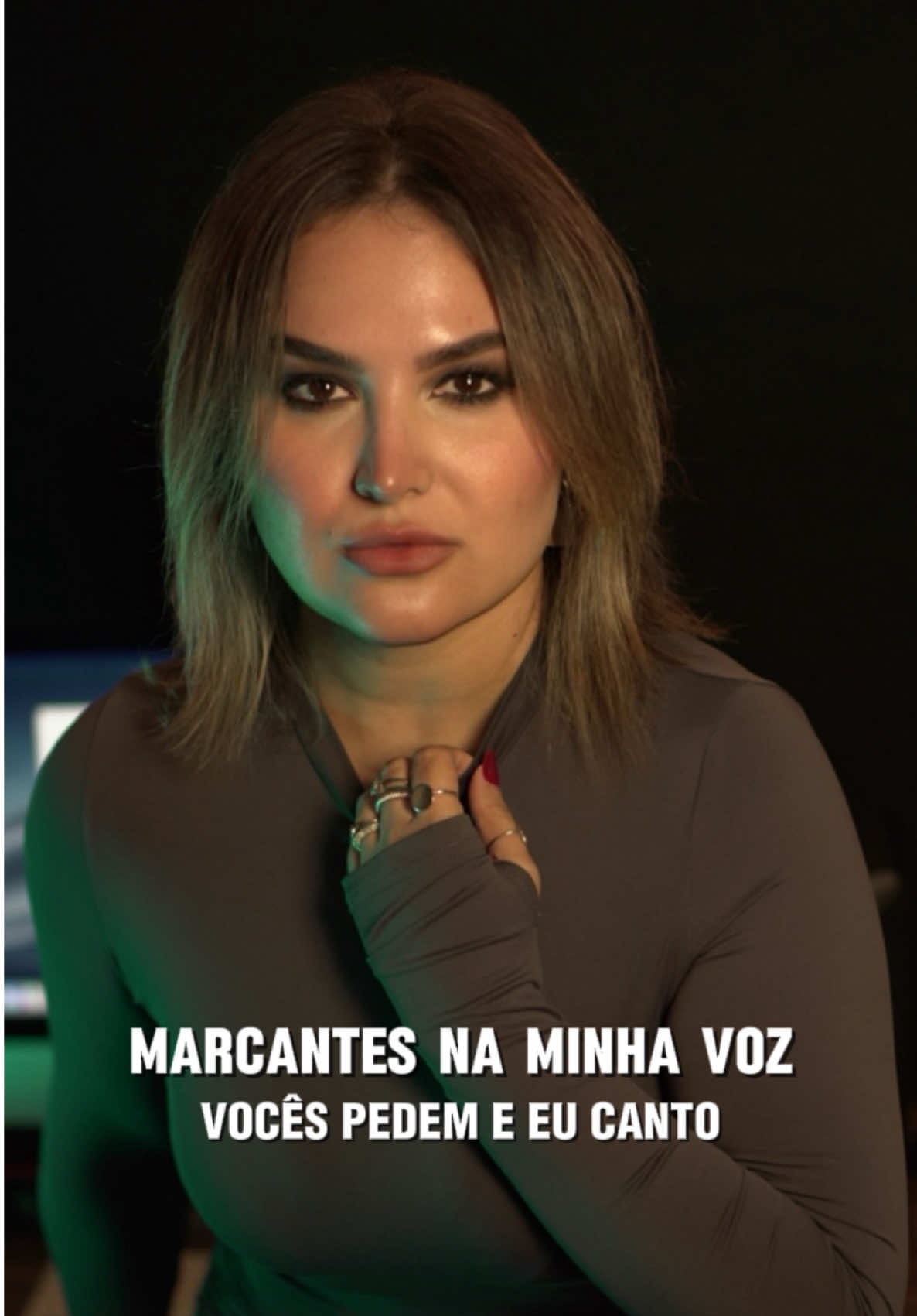 CURTE E COMPARTILHA SÓ QUEM GOSTA DAS MARCANTES!❤️🎶 . Cantora e intérprete: @rebecalindsay  Música: Banda AR15 Composição: Harrisson Lemos