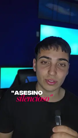 🩺 ¿Sabías que 1 de cada 3 adultos tiene hipertensión y muchos ni lo saben? La presión alta no siempre da síntomas, pero aumenta el riesgo de infarto y ACV. 🚨 En este video te muestro los errores más comunes al tomarte la presión arterial y cómo evitarlos ✅. 👉 Cuidar tu presión es cuidar tu vida. #Hipertensión #Salud #PresiónArterial #Medicina #Bienestar