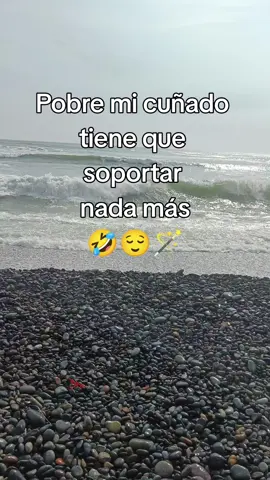 Pobrecito, a SOPORTAR  🤣🤣🤣🤣 #soporten #amor #humor  #parejas 