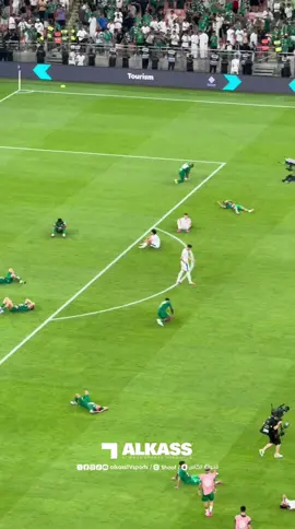 🎥 شوف | نهاية مواجهة #الاهلي_الهلال بالتعادل 3-3 في كلاسيكو الكرة السعودية ضمن #دوري_روشن_السعودي للمحترفين #قنوات_الكاس  #منصة_شوف 