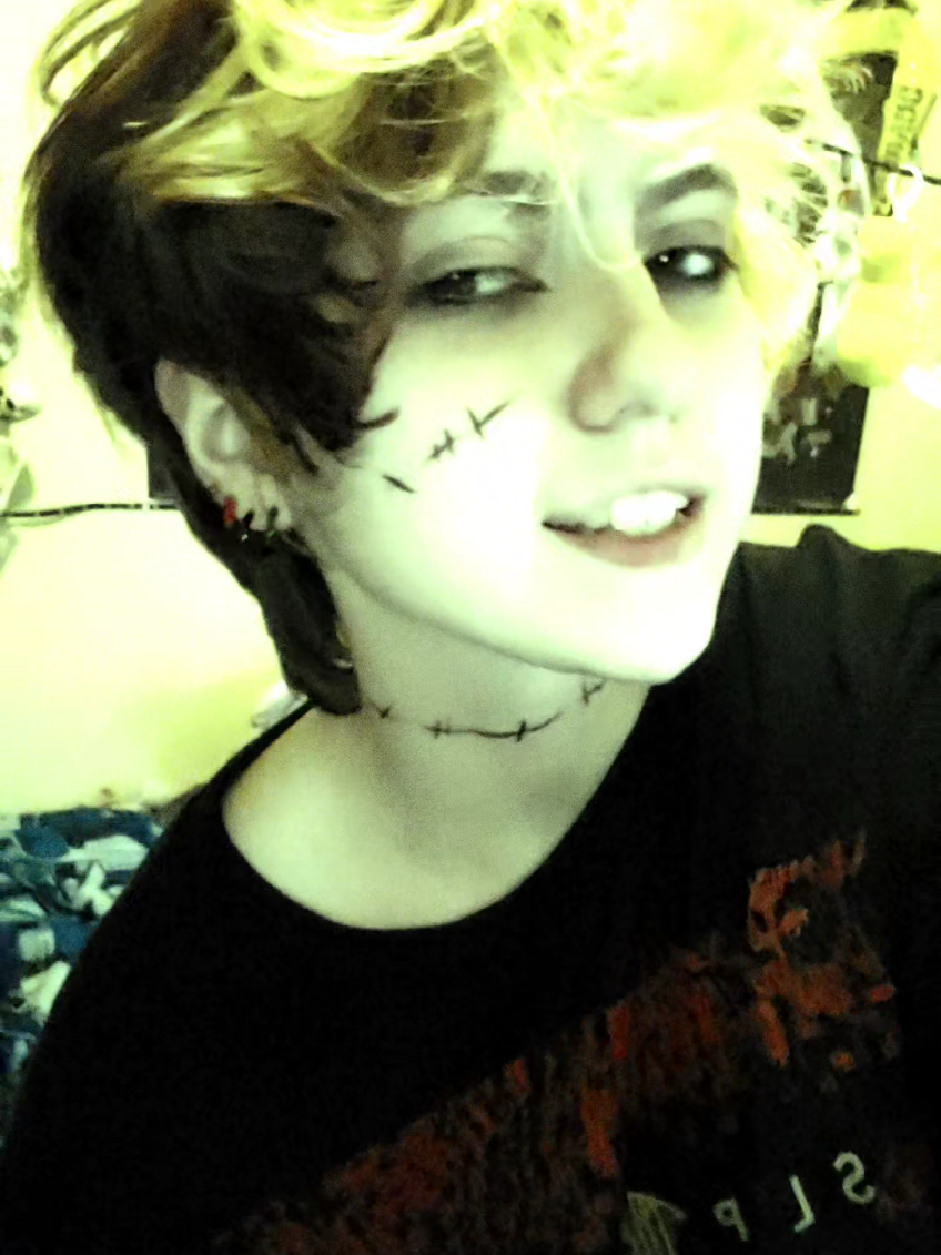 FAKE STITCHES!!!! cuz tiktok flagged me the first time😋 #emoboy #100gecs #frankenstein #lgbt 