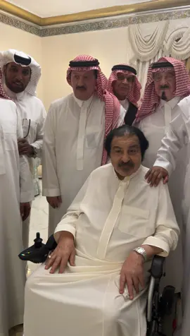رجل الأعمال عبدالحميد خوجة يحتفي بالرئيس الذهبي للاتحاد طلعت لامي  #الاتحاد #طلعت_لامي #جمال_عارف 