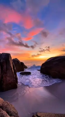 Di Sebalik Senyuman Ini _ _ _ _#disebaliksenyumanini #assalamualaikum #ceritahatiinsan #arie_ajis #capcut #lagumelayu #tiktokmalaysia #tiktokindonesia #laguviral 
