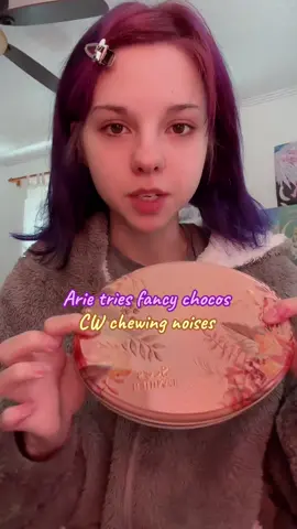 This isn’t rlly asmr it’s more of a yap enjoy #chocolate #review 