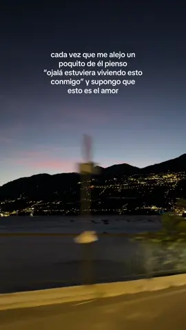 es como que me lo imagino en todas partes o pienso aaa este plato se lo pediría, aquí haria un vídeo de datos curiosos, aquí le gustaría sentarse aiixxx mi Pol