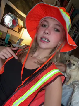 IM BASICALLY SAYING IM COOLER! #fyp #viral #lipsync 