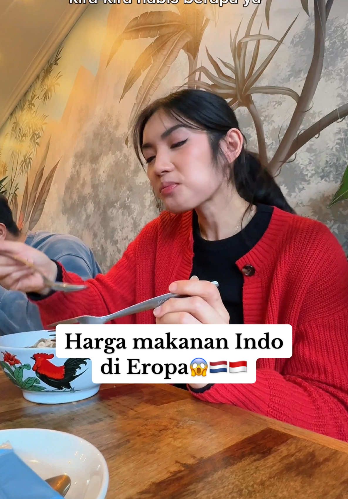 Syik syek syok🤣#makananindonesia #kulinerindonesia #eropa 