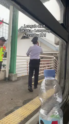Ngeteng Jakarta- lampung seru bngt pliisss #ngetengjakartalampung #kai #keretaapiindonesia #jakarta #lampung 