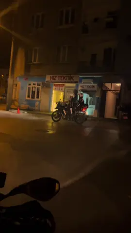 GECE DOLAŞMAYA KORKTUĞUN SOKAKLARDA  🐬🐬🐬#yunuslar #yunuspolisi #polis #yunuspolis #türkiye 