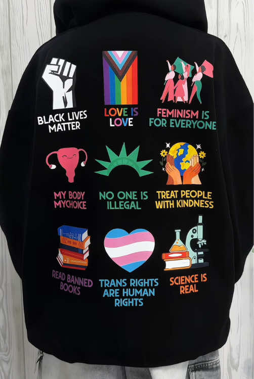 OMG!!! This shirt is so amazing..😍 #fdt #antitrump #blacklivesmatter #LoveIsLove #feminism #feminist #mybodymychoice #nooneisillegal #treatpeoplewithkindness #readbannedbooks #transrightsarehumanrights #scienceisreal #equality #humanrights #womenrights #freespeech #protest #resist 