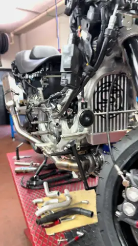 560 TURBO by. @csmotobologna #yamaha #tmax #kitturbo 
