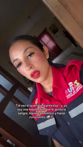 Una loquita enamorada de las emergencias 🚑🫀#RousDom🚑 #bomberosdezihuatanejo🔥🤘🏽 #ixtapazihuatanejo🌴 #viraltiktok 
