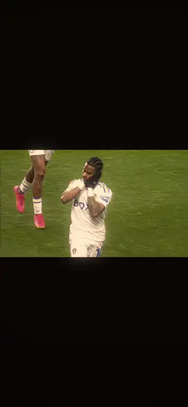 Summerville… #leedsunited #leeds #footballedit #summerville #edit