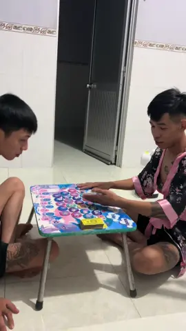 Bõ đi anh em :))