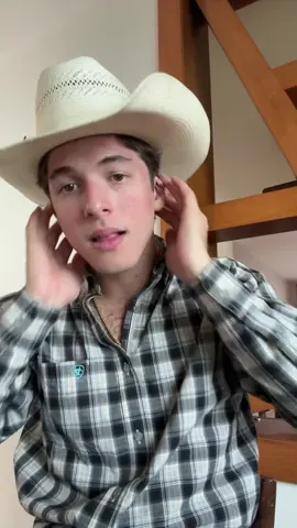 Como me quedo ?? #vaquero #caballos #rancho #witto 