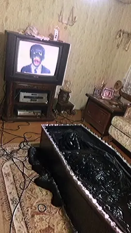 You can hear it slow, wet breaths behind the black shell. #analoghorror #horror #nightmarefuel 