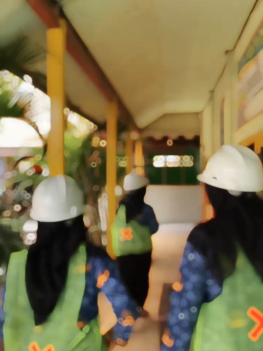 program revitalisasi satuan pendidikan direktorat sekolah dasar.  Revitalisasi satuan pendidikan sdn 1 ploso pembangunan toilet beserta sanitasi dan rehab gedung kls #P2SP panitia pembangunan satuan pendidikan. 