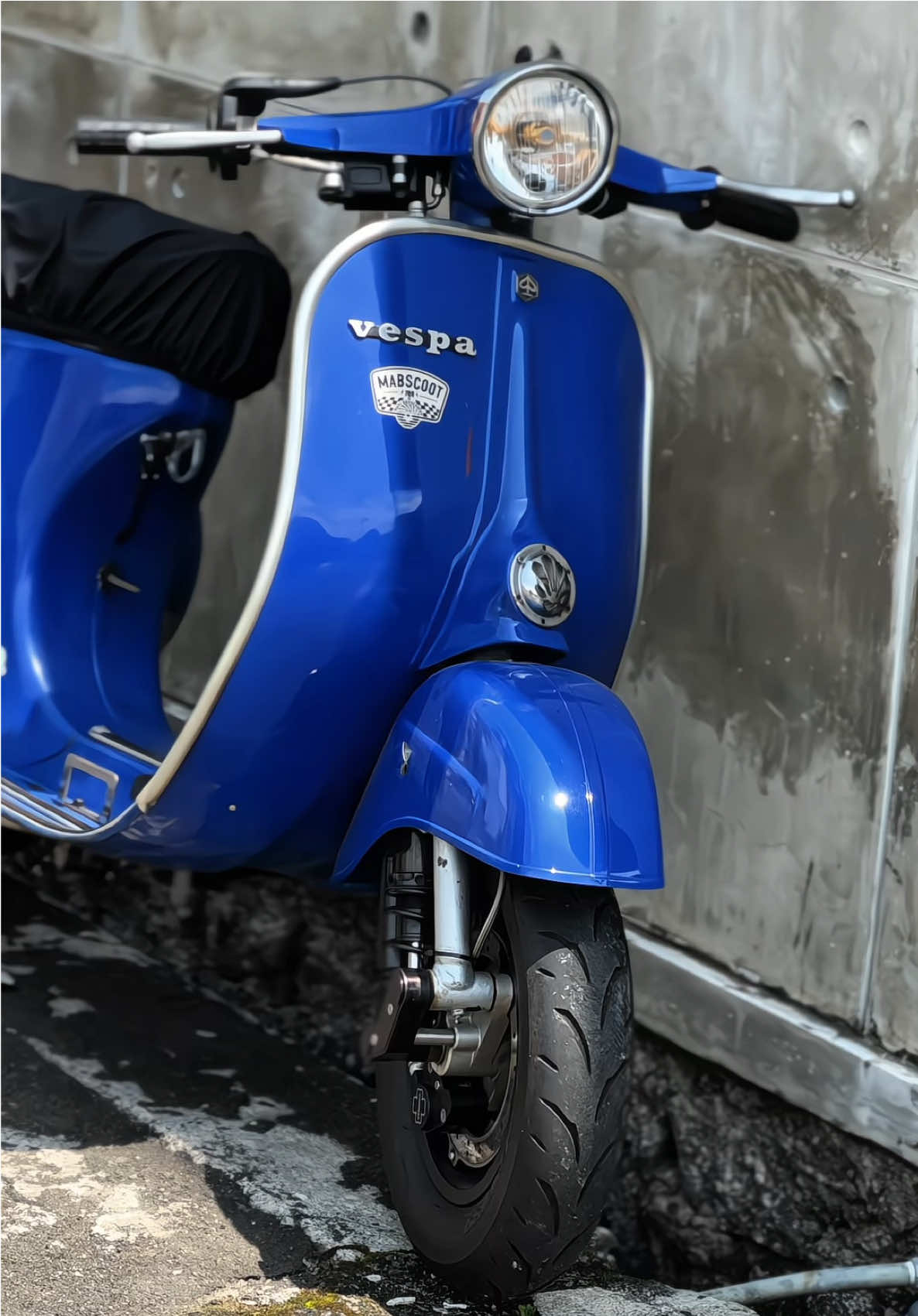 Pesona vespa idaman remaja #u4page #vespaklasik #vespapts #smallframe 