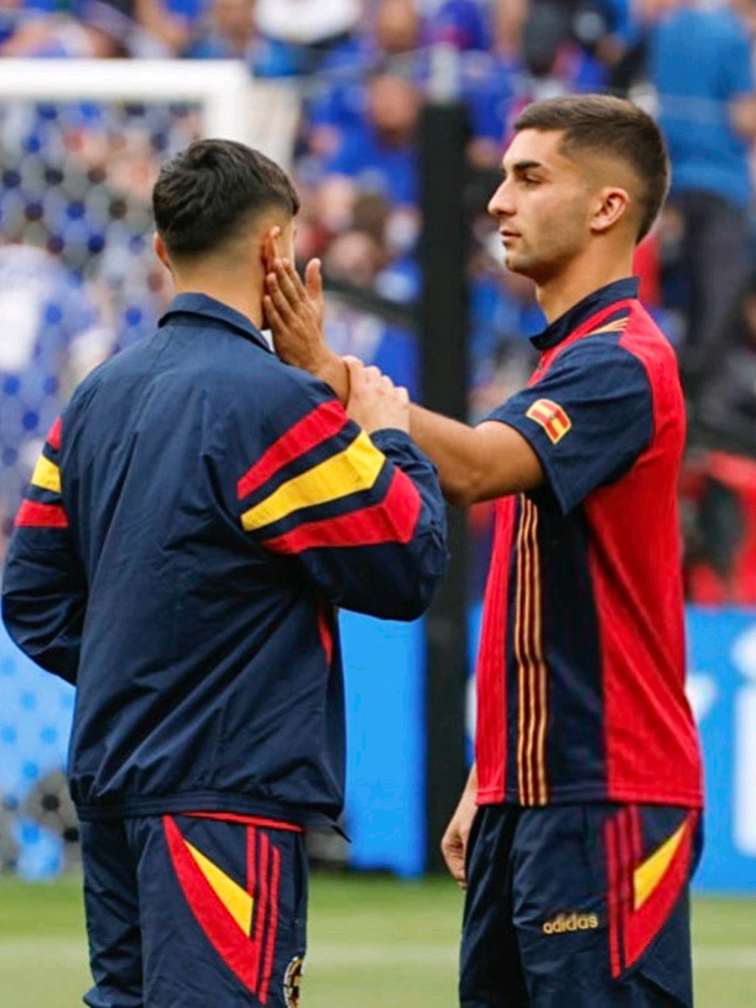 we never go out of style 💖 fedri with a taylor swift song is back! #FEDRI #fedrisoulmates #sincedayone #ferri #ferran #ferrantorres #pepi #pedri #pedrigonzalez #fedriedit #fcbarcelona #sefutbol #football #fyp #fy #foryou #foryoupage #fypage 
