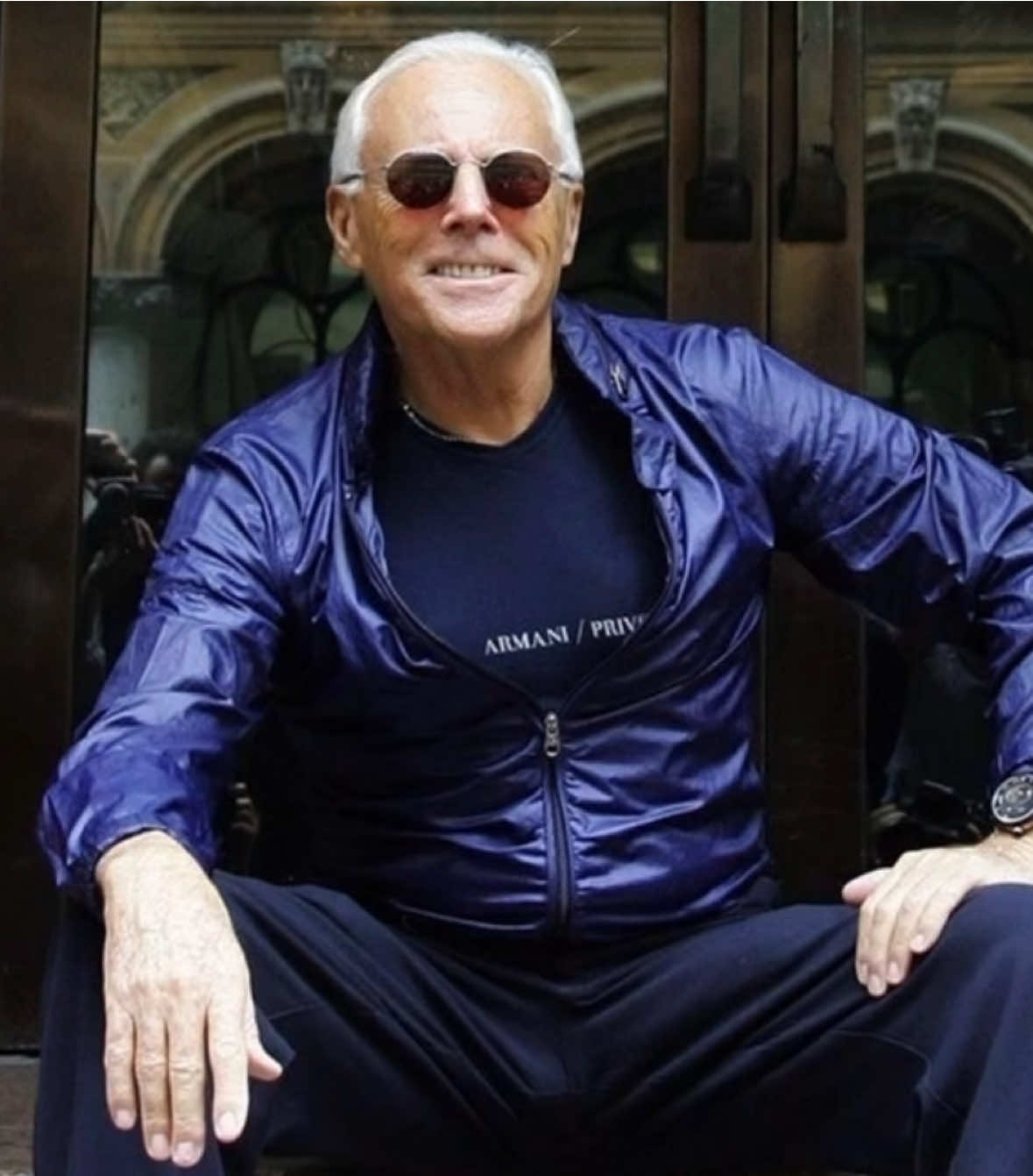Too far for Ronaldo to think about it.  #cristianoronaldo #giorgioarmani #nichetok #footballtiktok #viralvideotiktok 