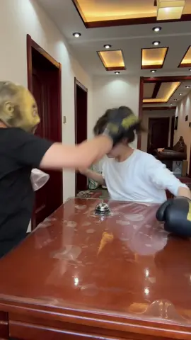 Wait for the reverse?#funnyvideo #funny #familygame #fyp 