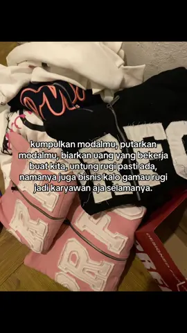 becanda bang🥰, beli preface ke ig: ushermerch #prefacewearhouse #outfitideas #fyppppppppppppppppppppppp #tipistipis #fypシ゚ 