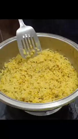 Authentic Khichdi Recipe! Suggested title and hashtags Title: Savor the Simplicity: Easy Chicken Delight #chickenrecipe #easymeals  #foodtutorial #yummy  #homecooking 