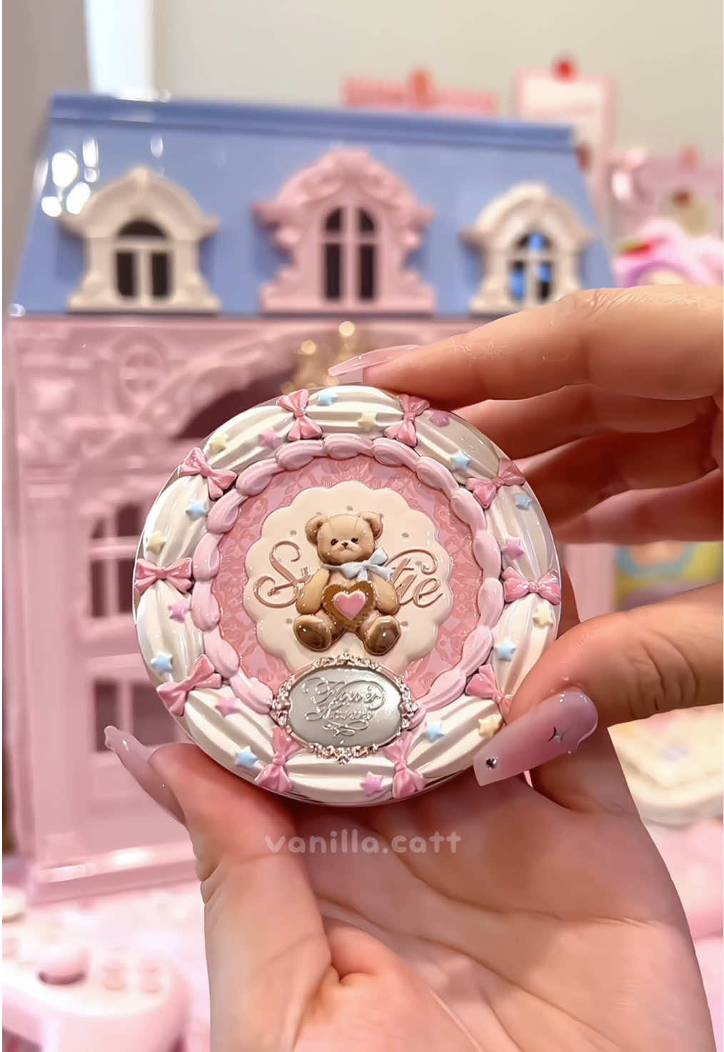 🎀🍪FlowerKnows The Sweetie Bear🐻🍰 from @Flower Knows Makeup #asmr #unboxing #aesthetic #pink #cute 