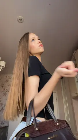 👜👜