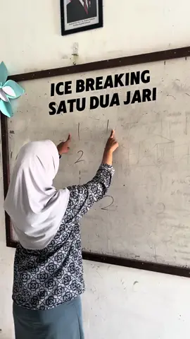 Ice Breaking Satu Dua Jari #icebreaking #guru #siswa #games 