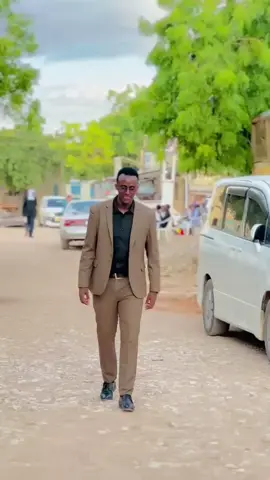 #somalitiktok #viral_video  am Legend abo  @APDiZaMeT iZmAiL @Z A M E I R  N A Z R I G A @J🔰 