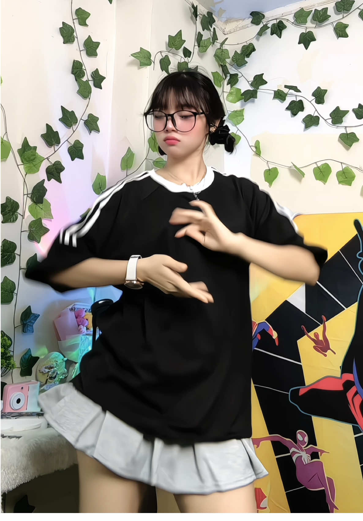 With fav color 🍩 #fypシ゚ #foryo #tiktokdance #trending #ChaN 