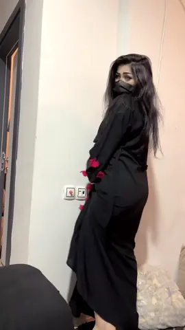 Girls in khobar dammam #saudiarabia #khobar_vibes #dammam #girlssaudiarabia #viral 