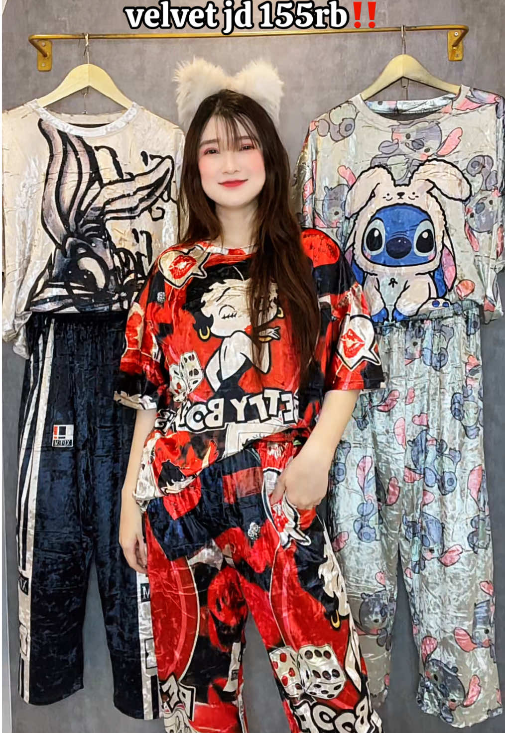 Yg mau2 aja😽🫰🏻 #fyp #setelan #setelanvelvet #setwanita 
