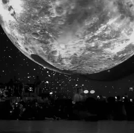 underneath the moonlight !! #arianagrand #tattooedheart #foryoupage #sweetenerworldtour #fyp 